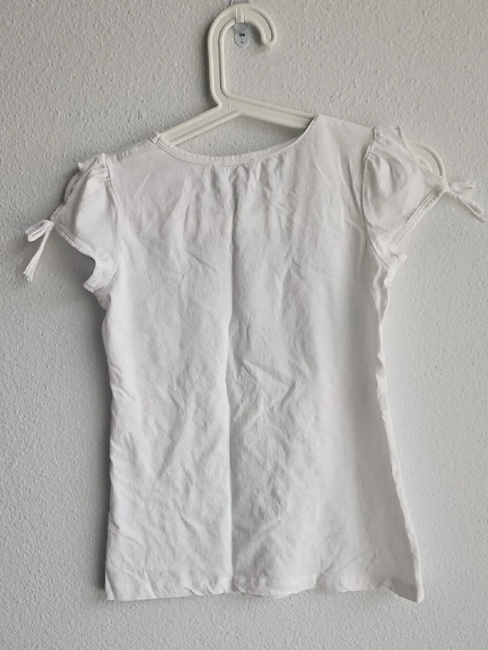 Guess White Girls' Short Sleeve Tee with Blue Butterfly & Aqua Accents 12-14